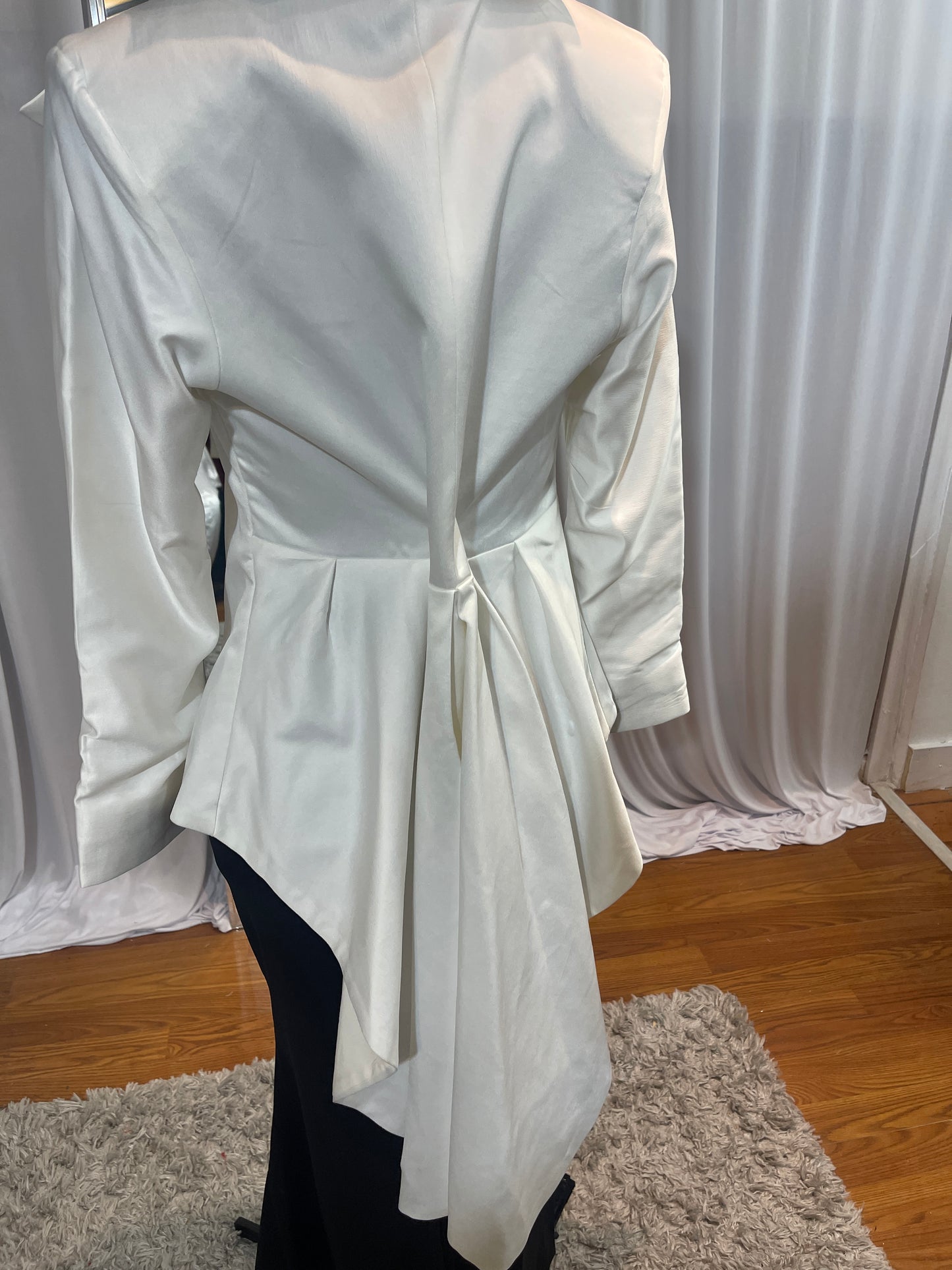(Women) White & Black Skirt Suit